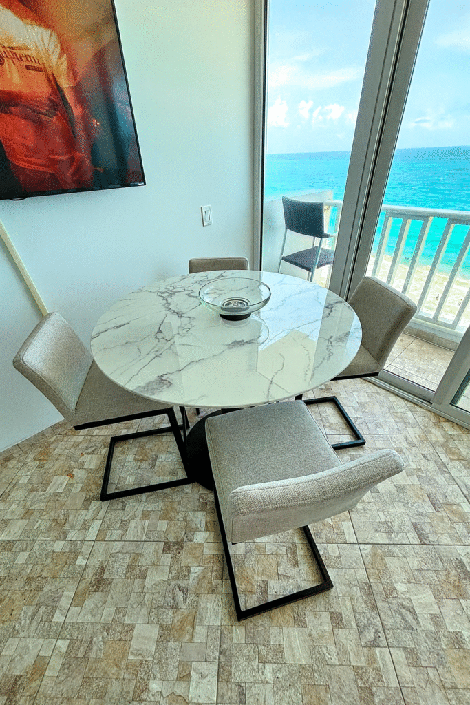 ChatGPT Image Oct 25, 2025, 08 56 05 AM