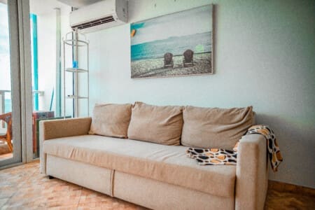 7a balcony 08