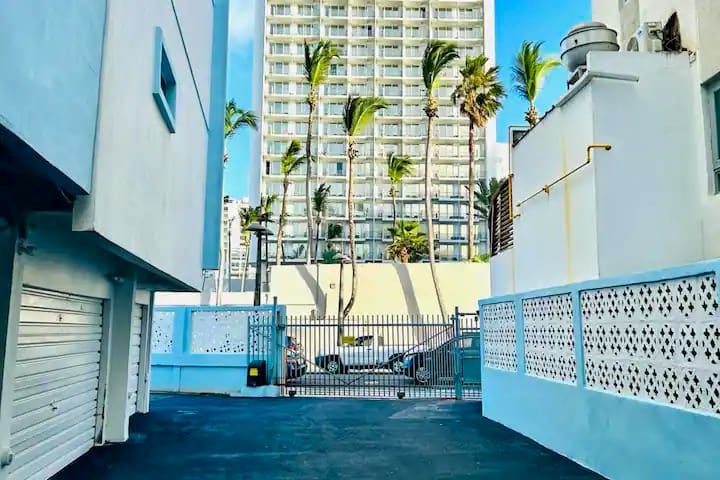 7a balcony 22