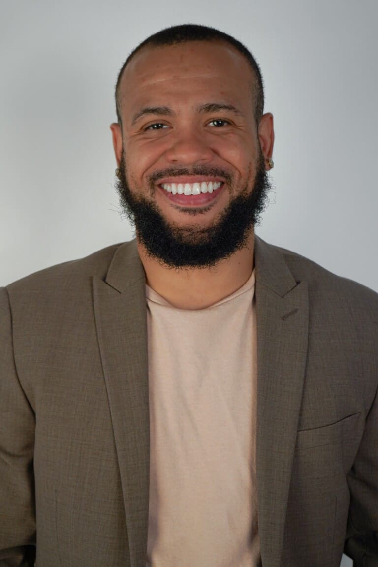 Carl O Neal