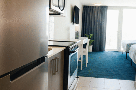 ChatGPT Image Oct 25, 2025, 01 17 57 PM