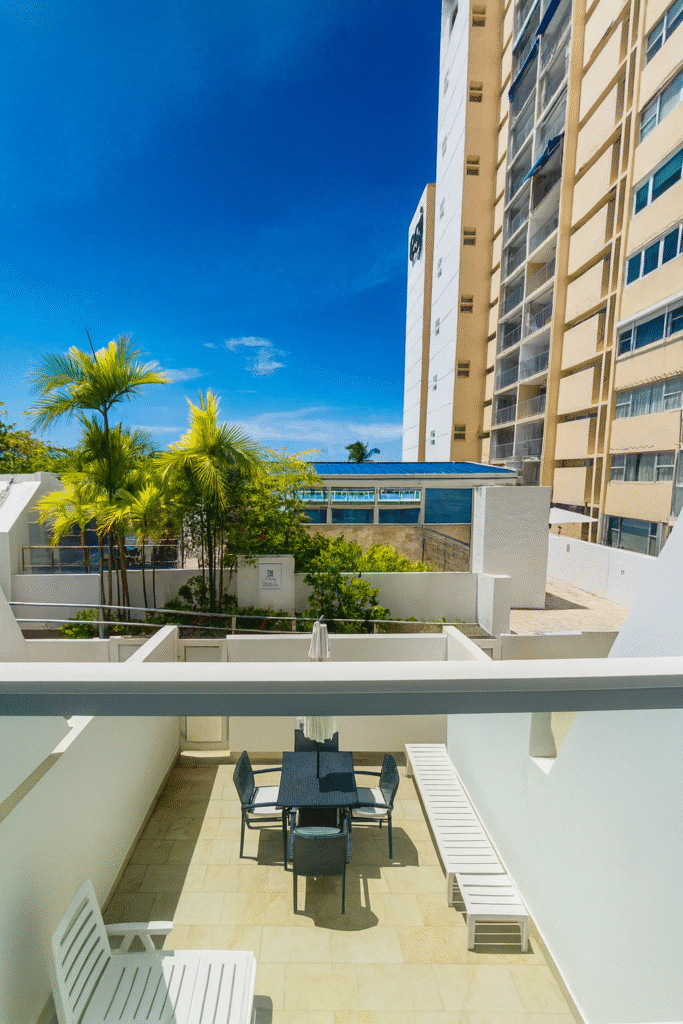 ChatGPT Image Oct 25, 2025, 01 48 03 PM